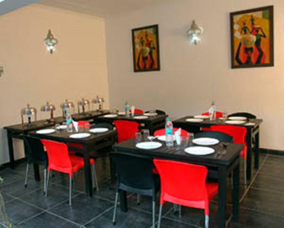 Rishikesh Inn By One Hotels Rishīkesh Стая снимка