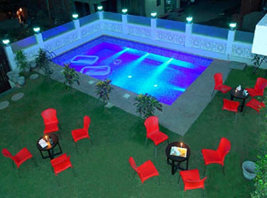 Rishikesh Inn By One Hotels Rishīkesh Екстериор снимка